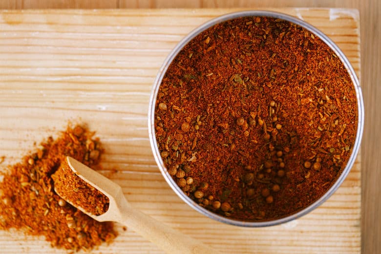 A dish of general purpose rub