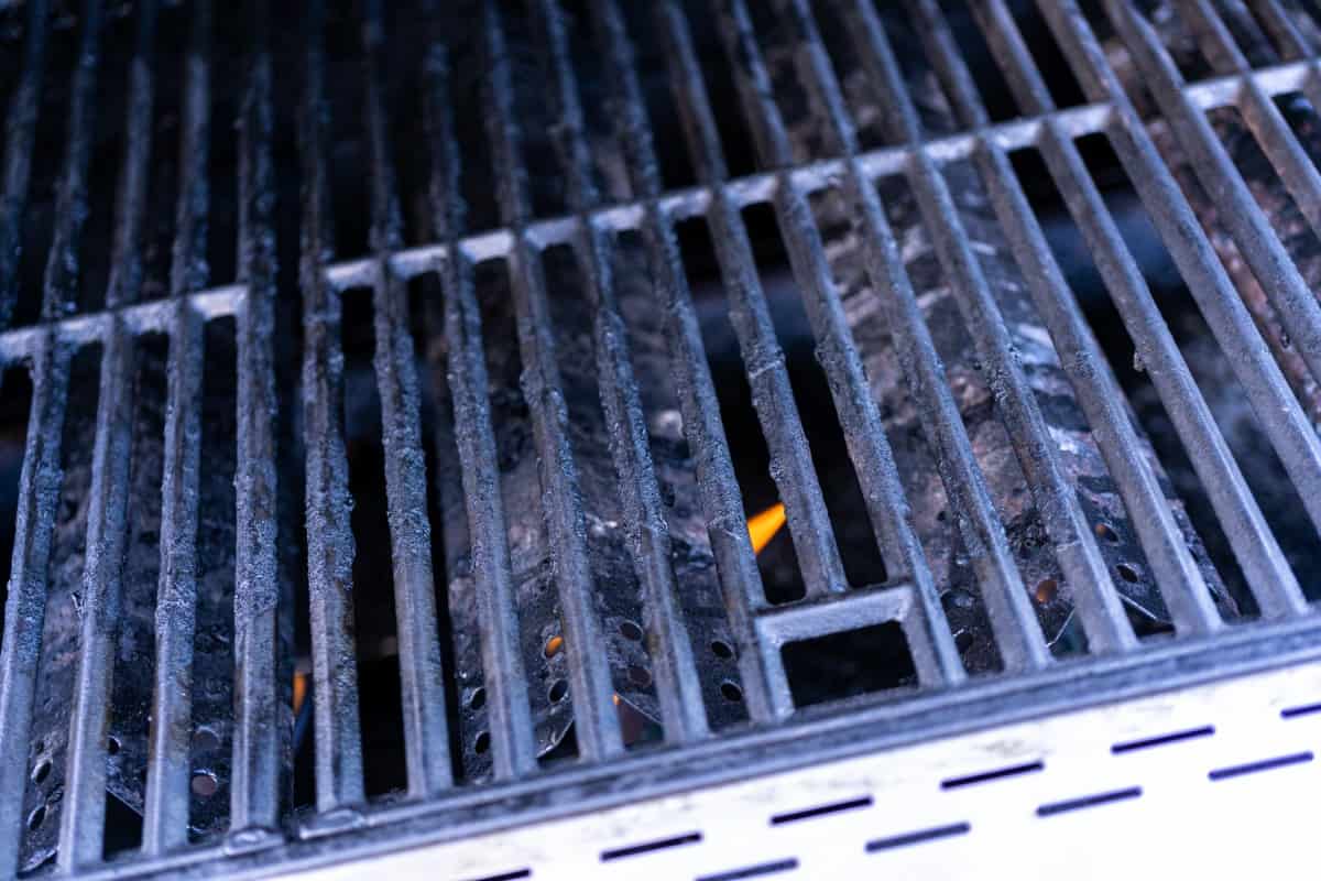 Stainless Steel Grill Grates vs Cast Iron — Which is Better and Why?