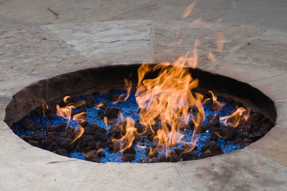 The Best Gas Fire Pits For Your Patio, How To Install Fire Glass In Fire Pit