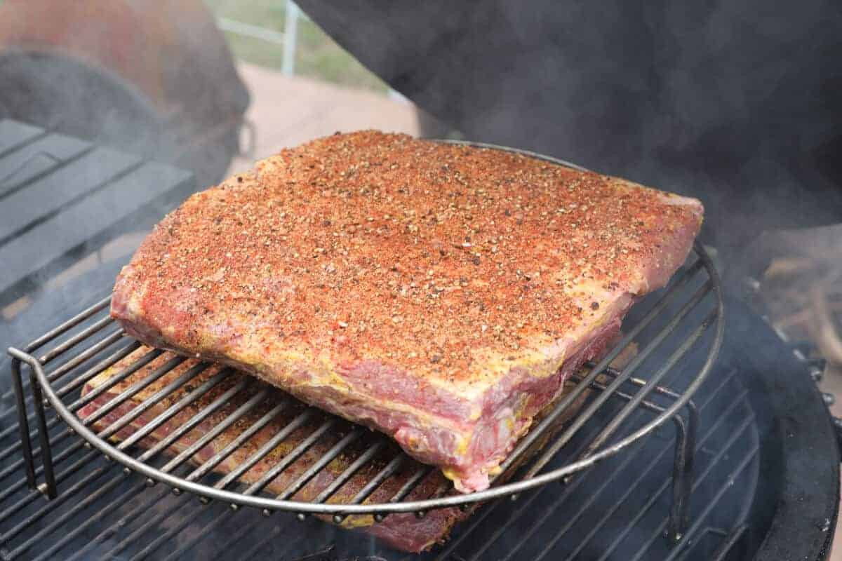 Beef ribs on the gr.