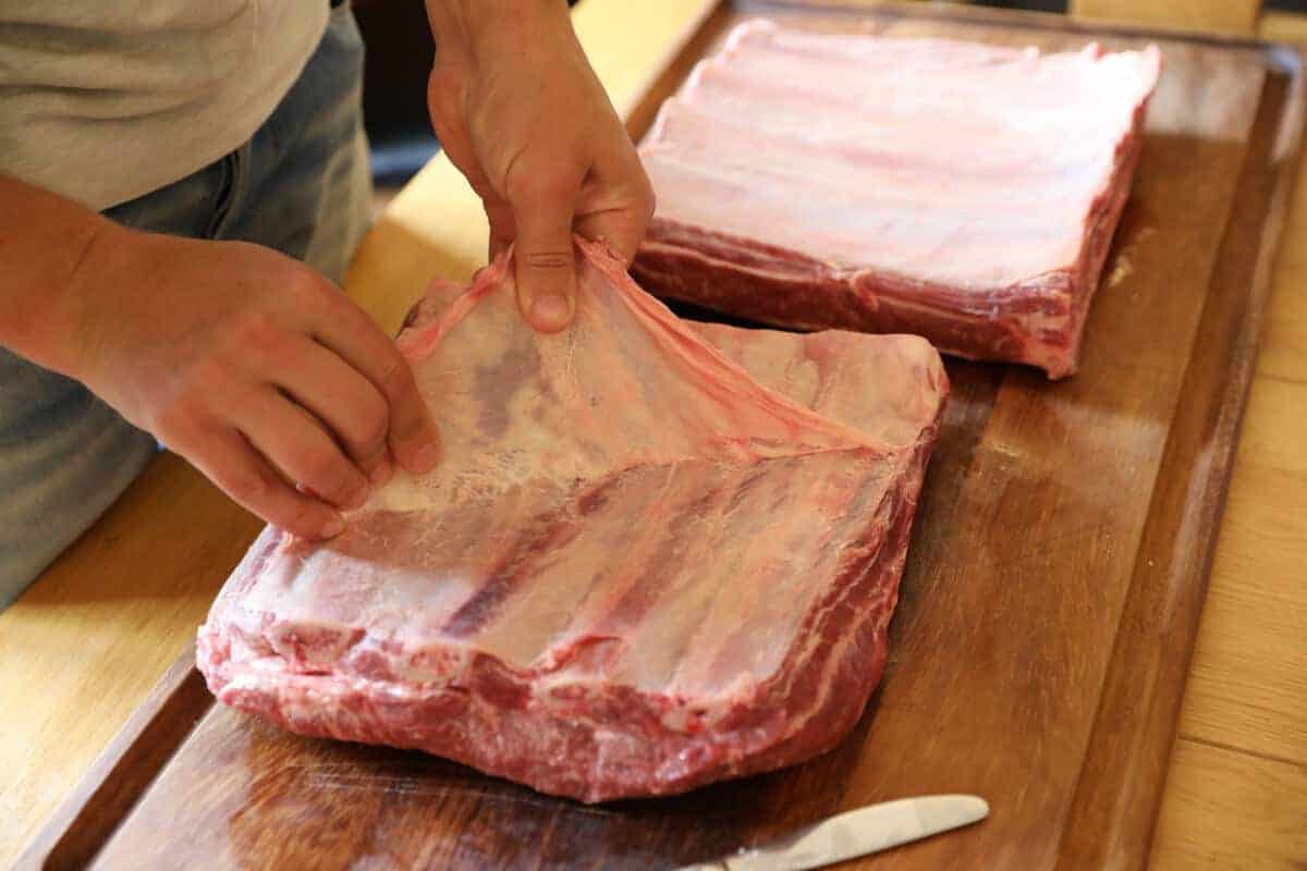 pulling the membrane off from the back of plate short ribs