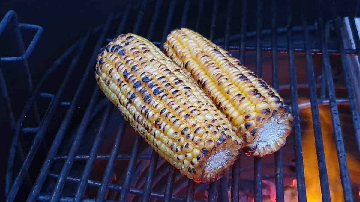 How To Grill Corn On The Cob Without Husks — Smoky Nutty Delicious 