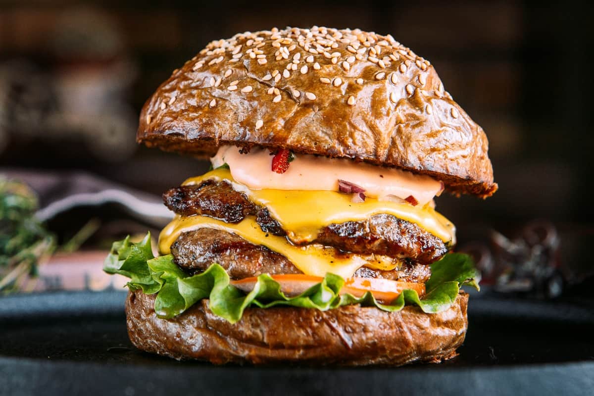  Double burger with cheese and a toasted bun