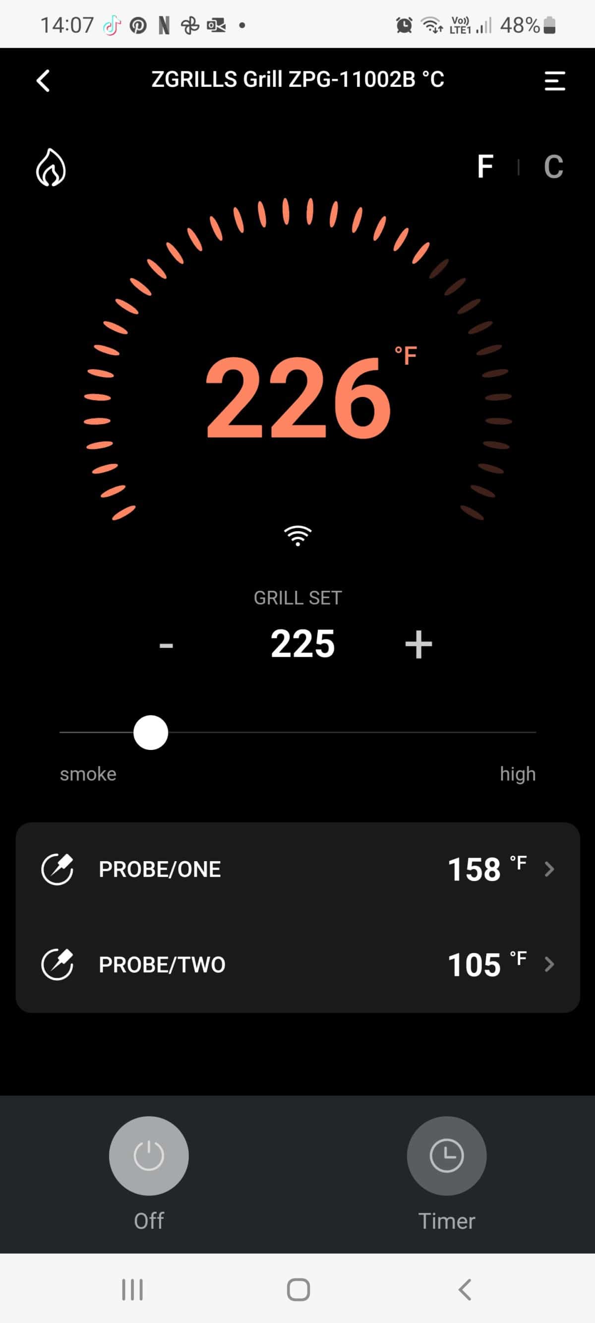 z grills smartphone app screenshot showing the grills various temperatures
