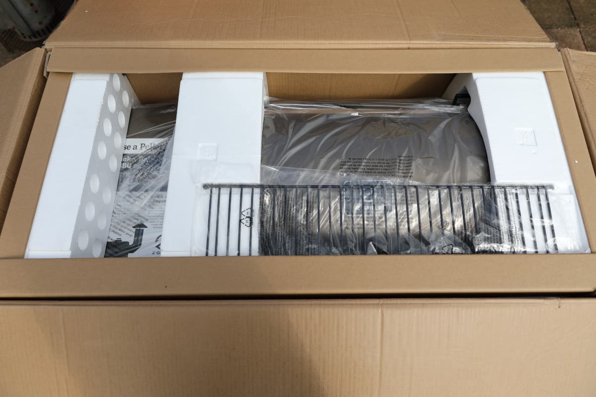 Z Grills 700D box opened.