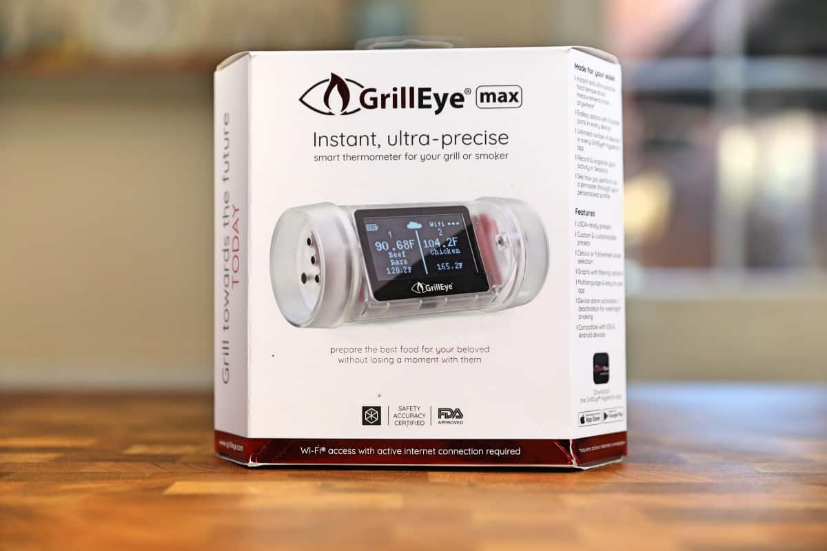 Grilleye max thermometer in box