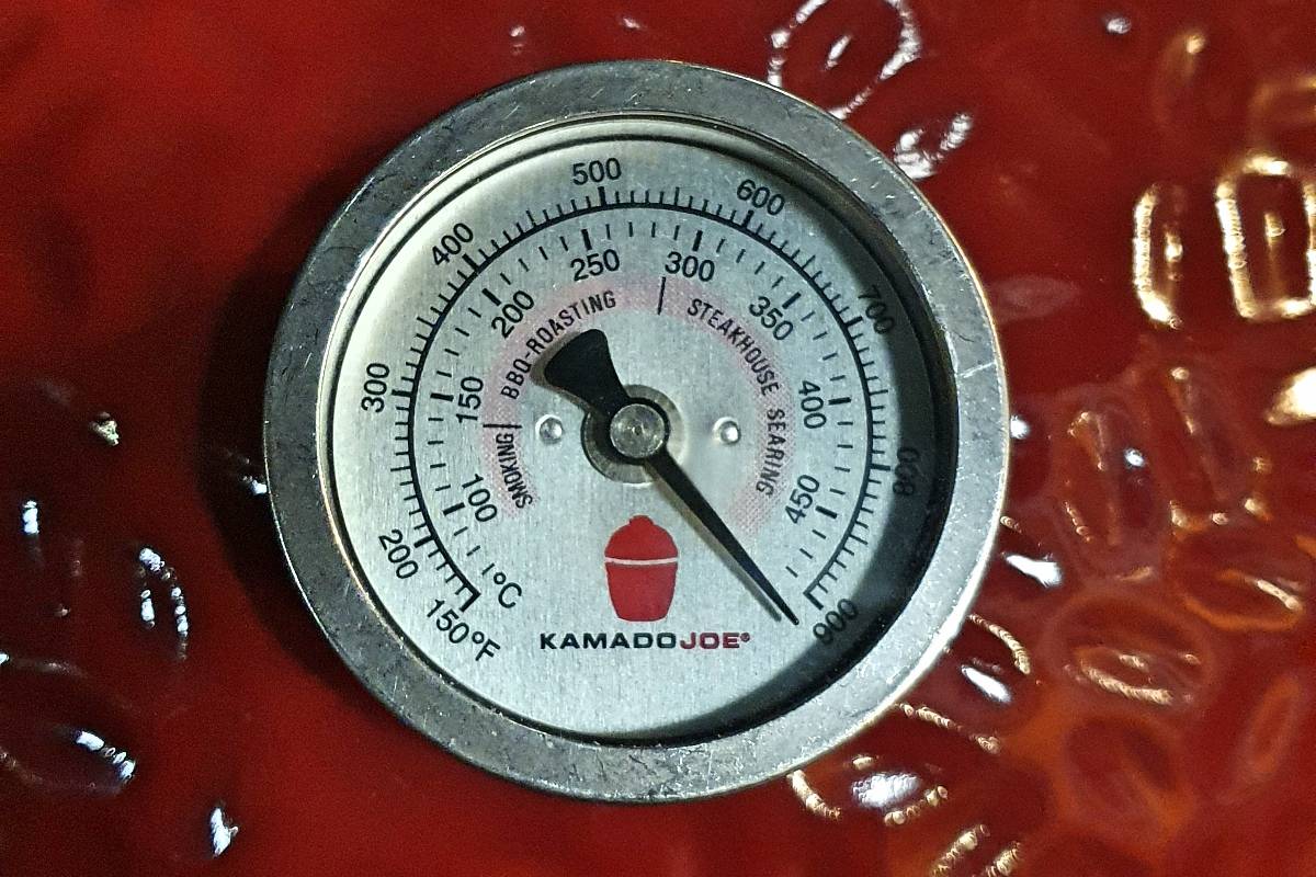 Kamado Joe Jr temperature gauge exceeding 90.