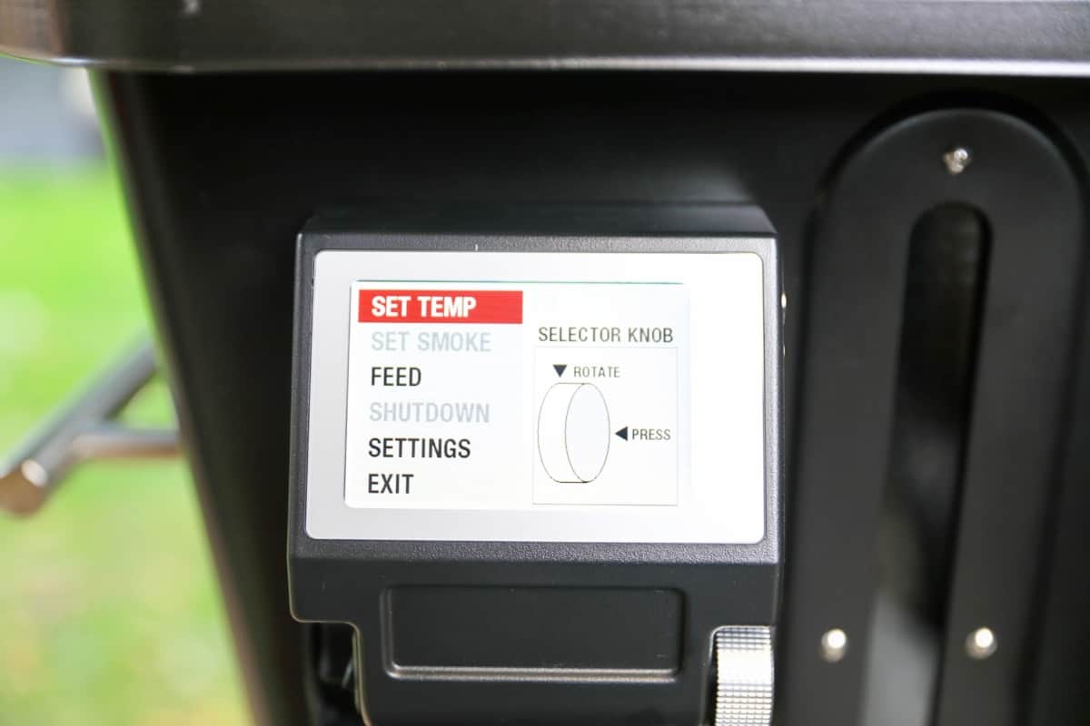 Close up of Camp Chef Woodwind Wi-Fi 36 LCD showing temperature settings