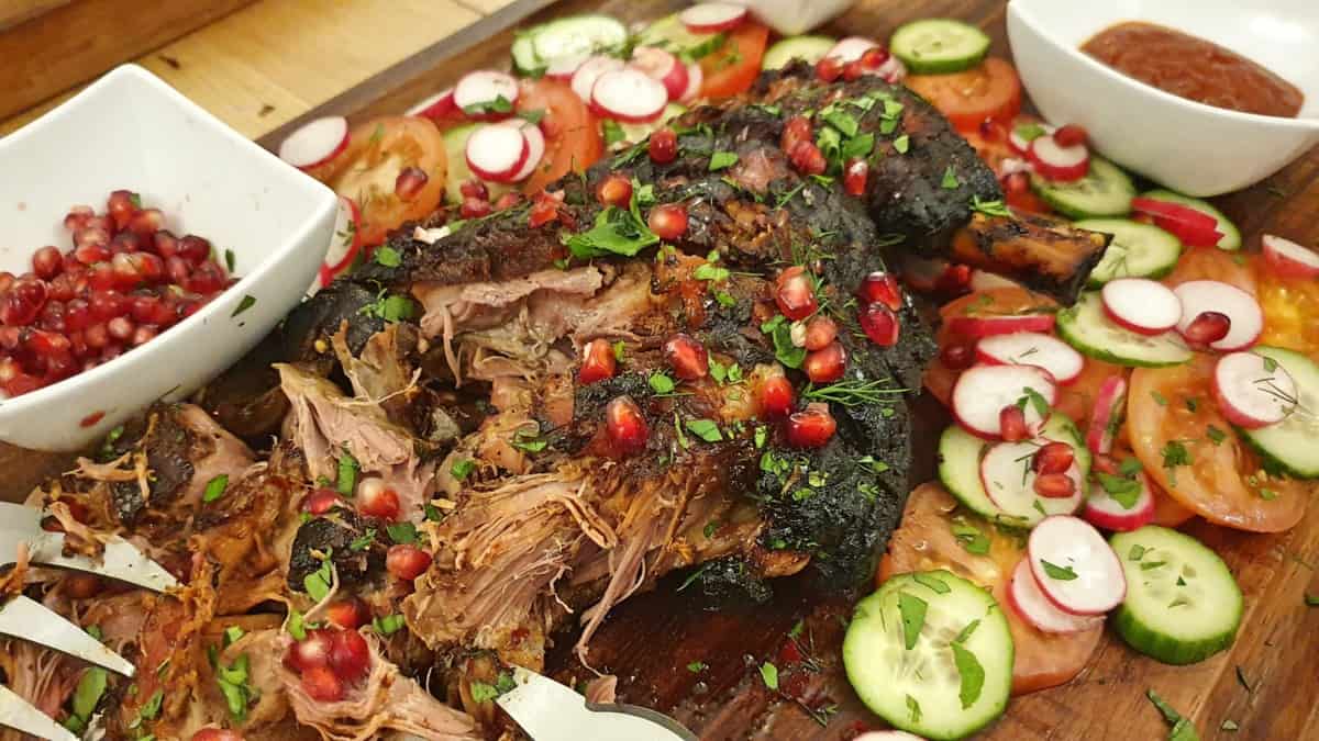Pulled lamb shoulder with salad and dips