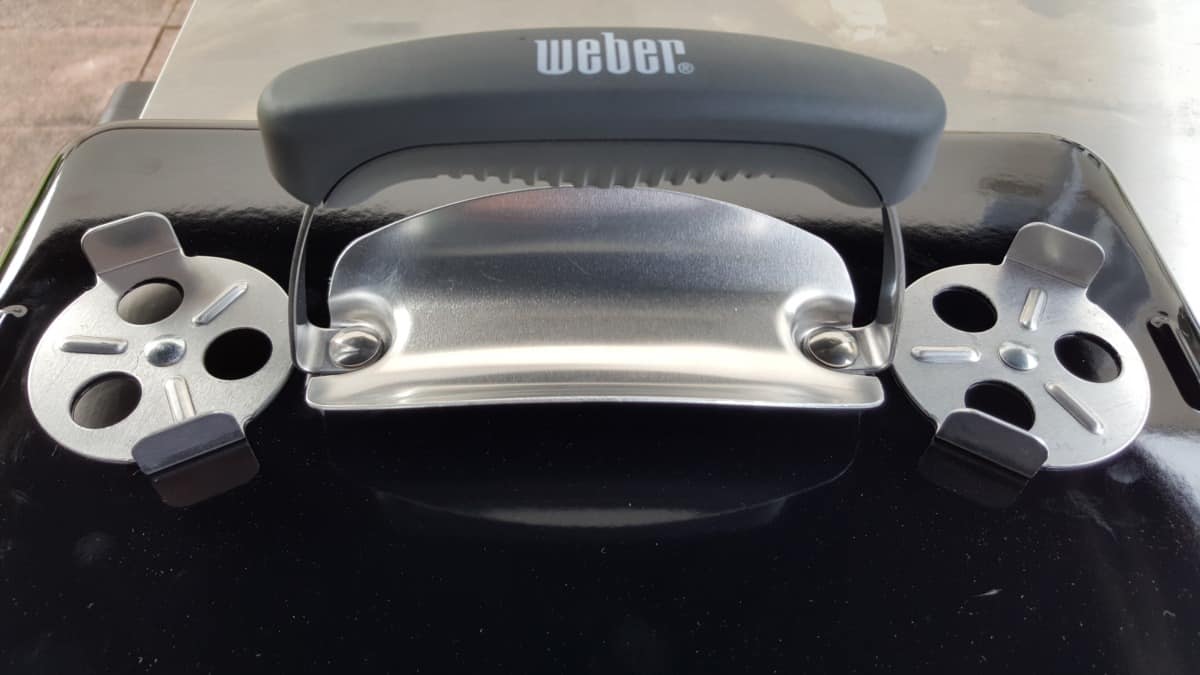 Close up of the top of Weber Go Anywhere charcoal grill.