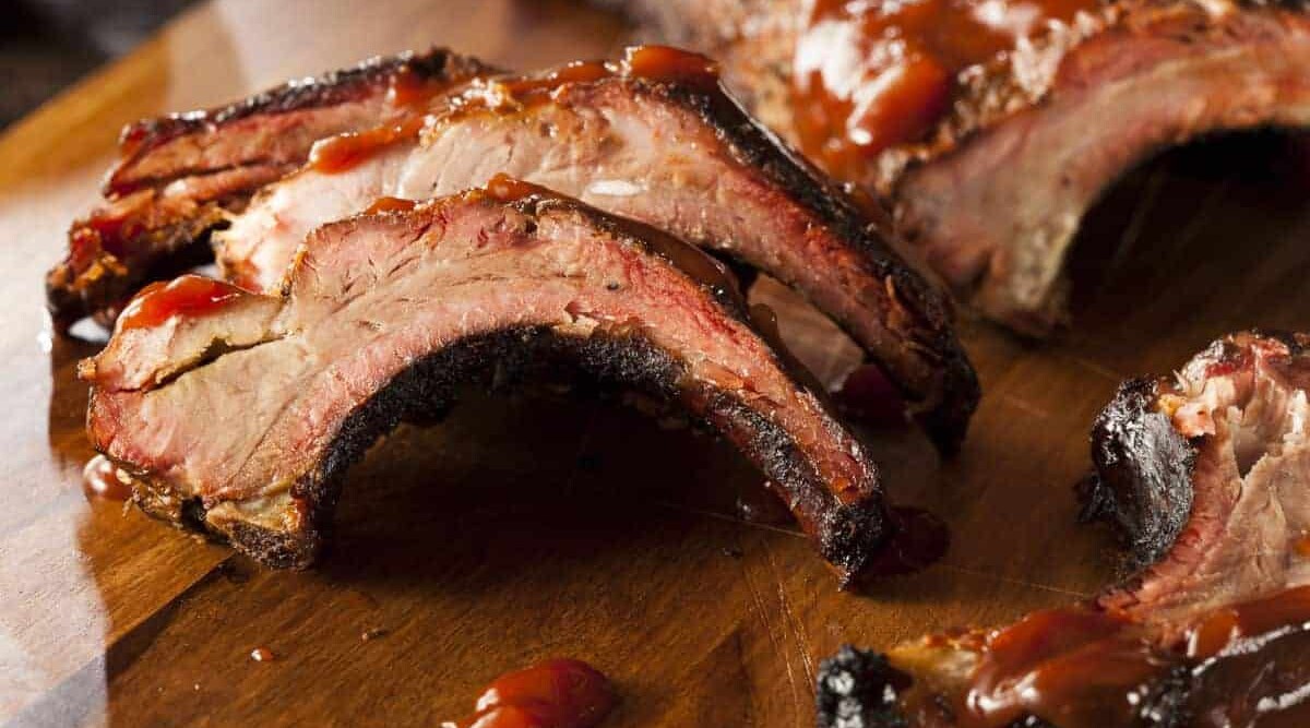 A nice rack of ribs cooked by the 3-2-1 ribs method.
