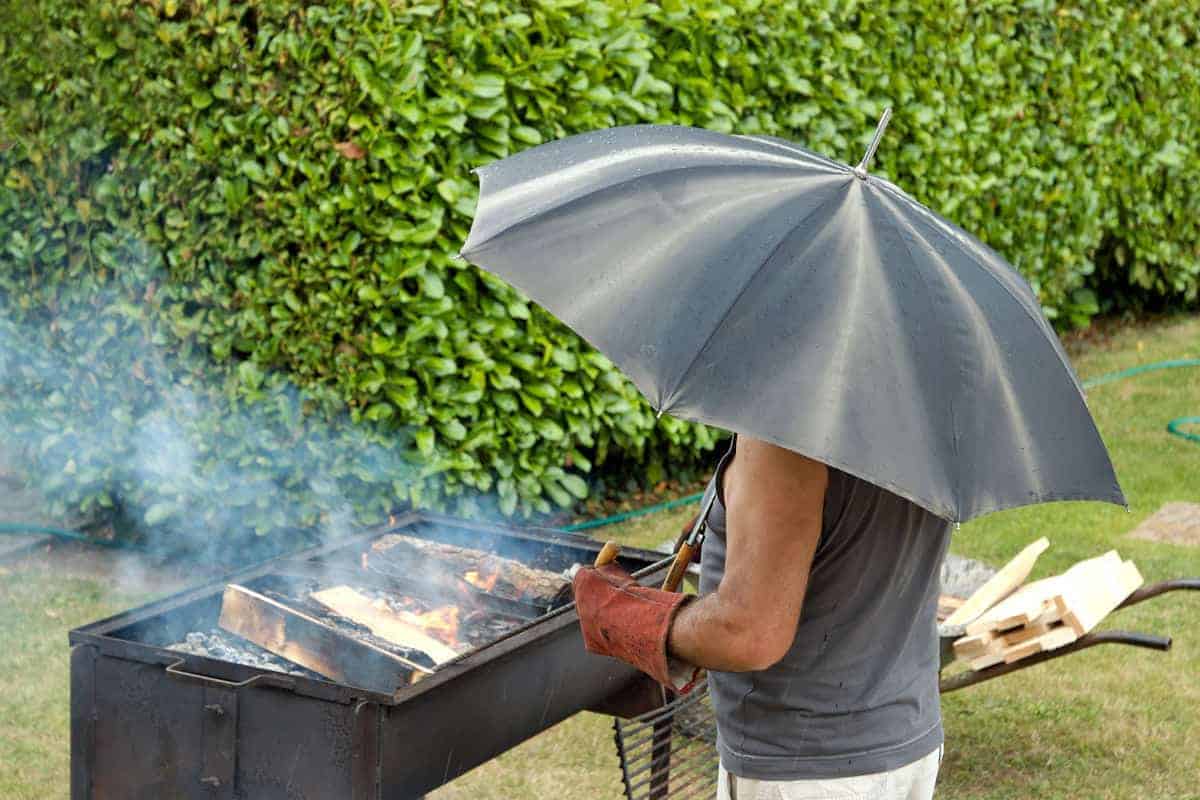 Top Tips For Grilling In The Rain The Barbecue Must Go On